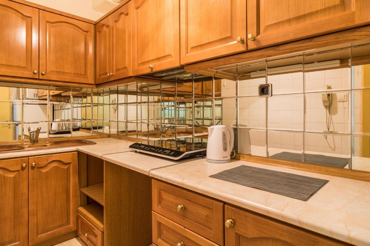 One-Bedroom Apartment - Kolonaki أثينا المظهر الخارجي الصورة